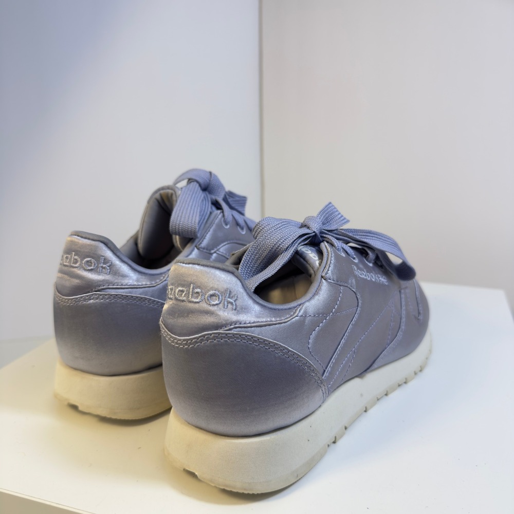 Reebok Classic Leather Satin Women's Size 8 Periwinkle Purple CM9801 Sneakers - Picture 8 of 16